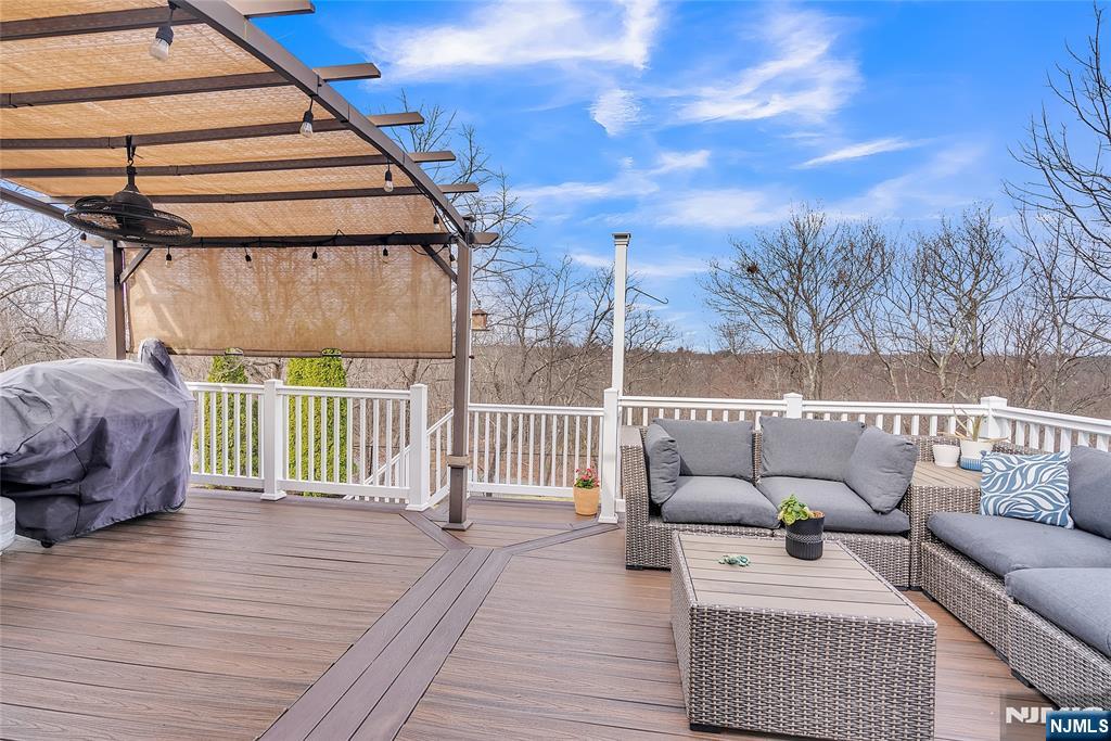 85 Larsen Road West Milford, NJ 07480 - Photo 43 of 50