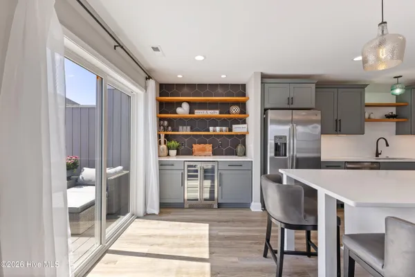 $1,250,000 | 2250 Island Drive, North Topsail Beach, NC 28460