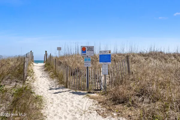 $1,250,000 | 2250 Island Drive, North Topsail Beach, NC 28460