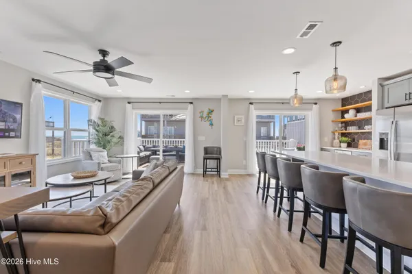 $1,250,000 | 2250 Island Drive, North Topsail Beach, NC 28460