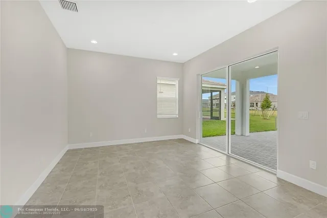 $4,000 | 14989 RedCove Place, Loxahatchee, FL 33470