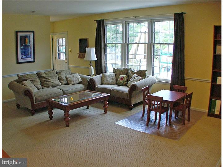 104 Signal Hill Road Holland, PA 18966 - Photo 5 of 17 Family Room