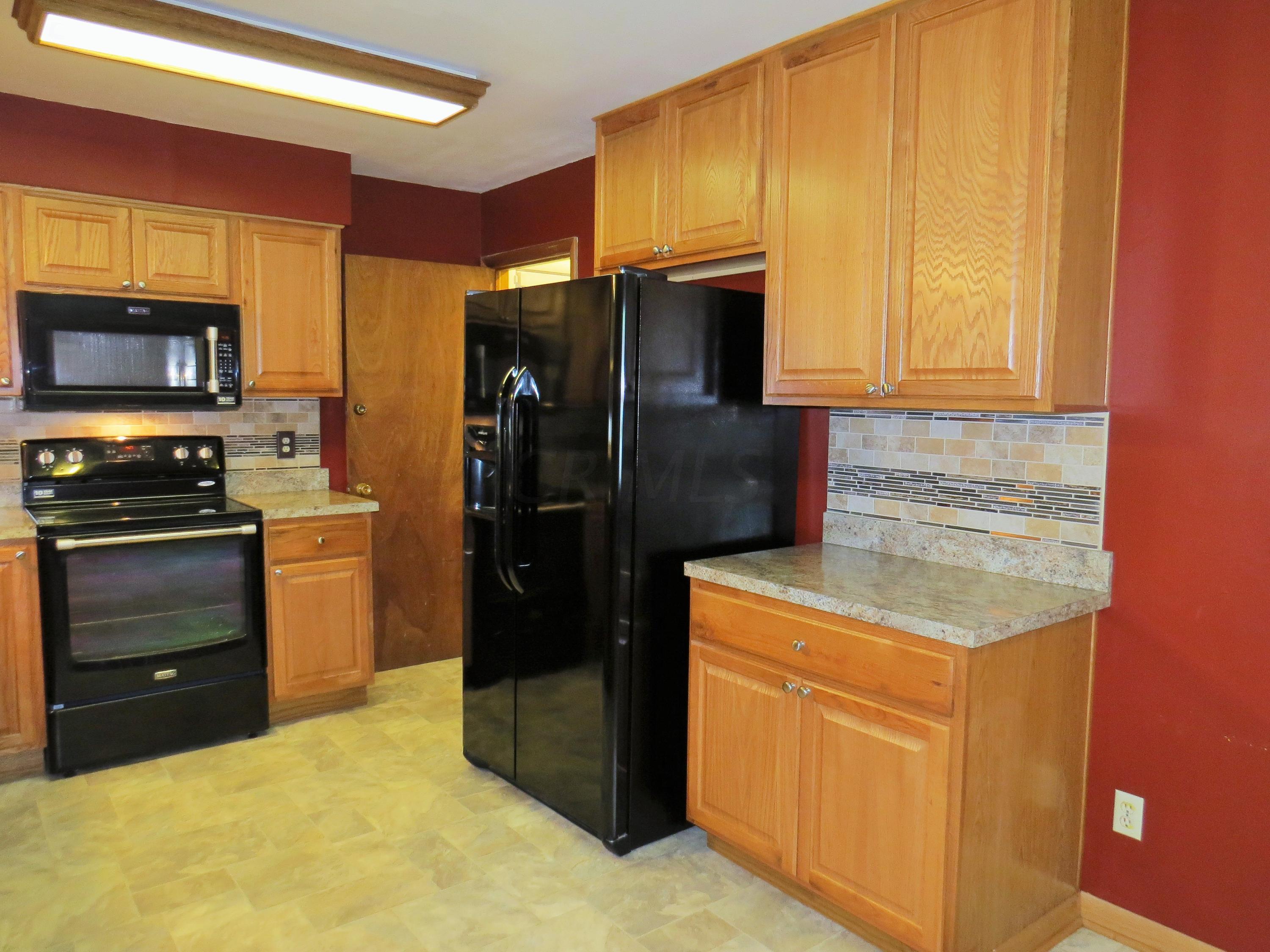 288 Hilliard Rome Road Columbus, OH 43228 - Photo 13 of 40 Gallery Image 13