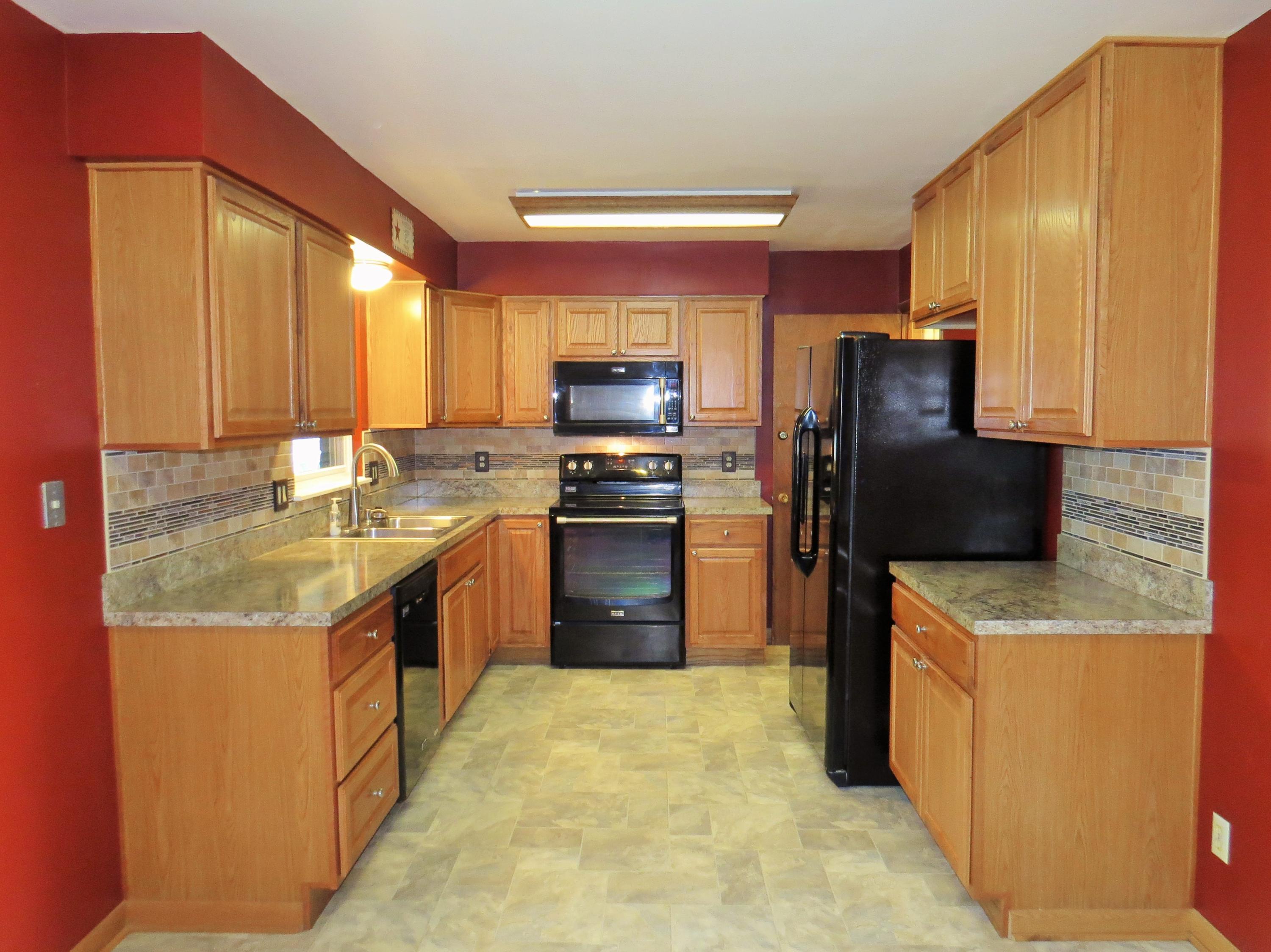 288 Hilliard Rome Road Columbus, OH 43228 - Photo 14 of 40 Gallery Image 14