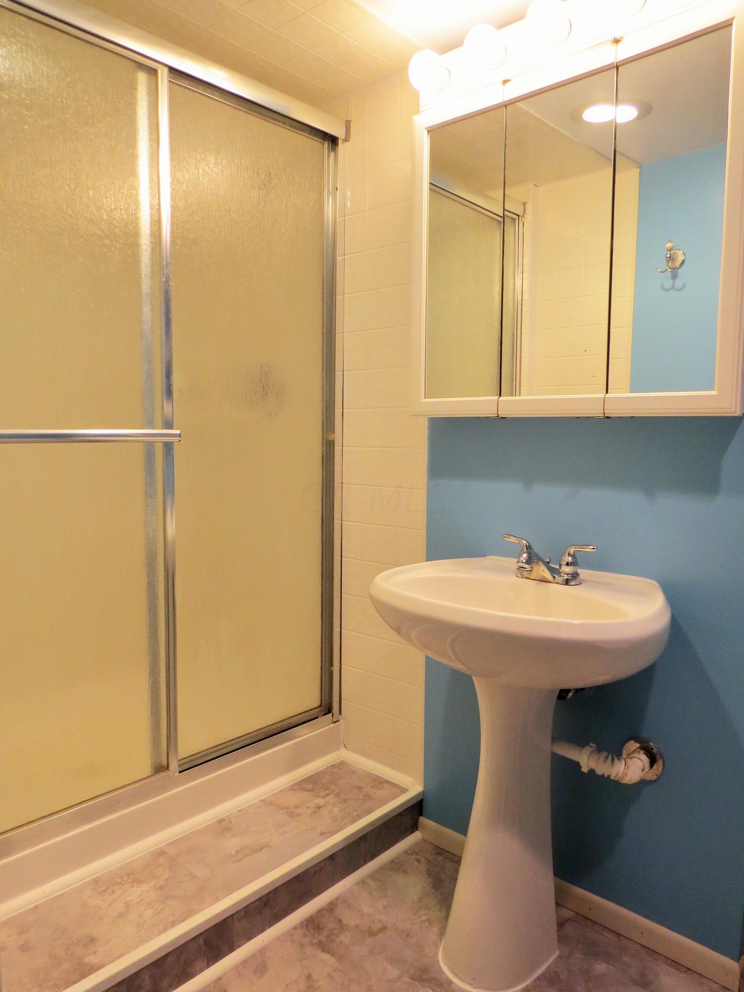 288 Hilliard Rome Road Columbus, OH 43228 - Photo 21 of 40 Gallery Image 21