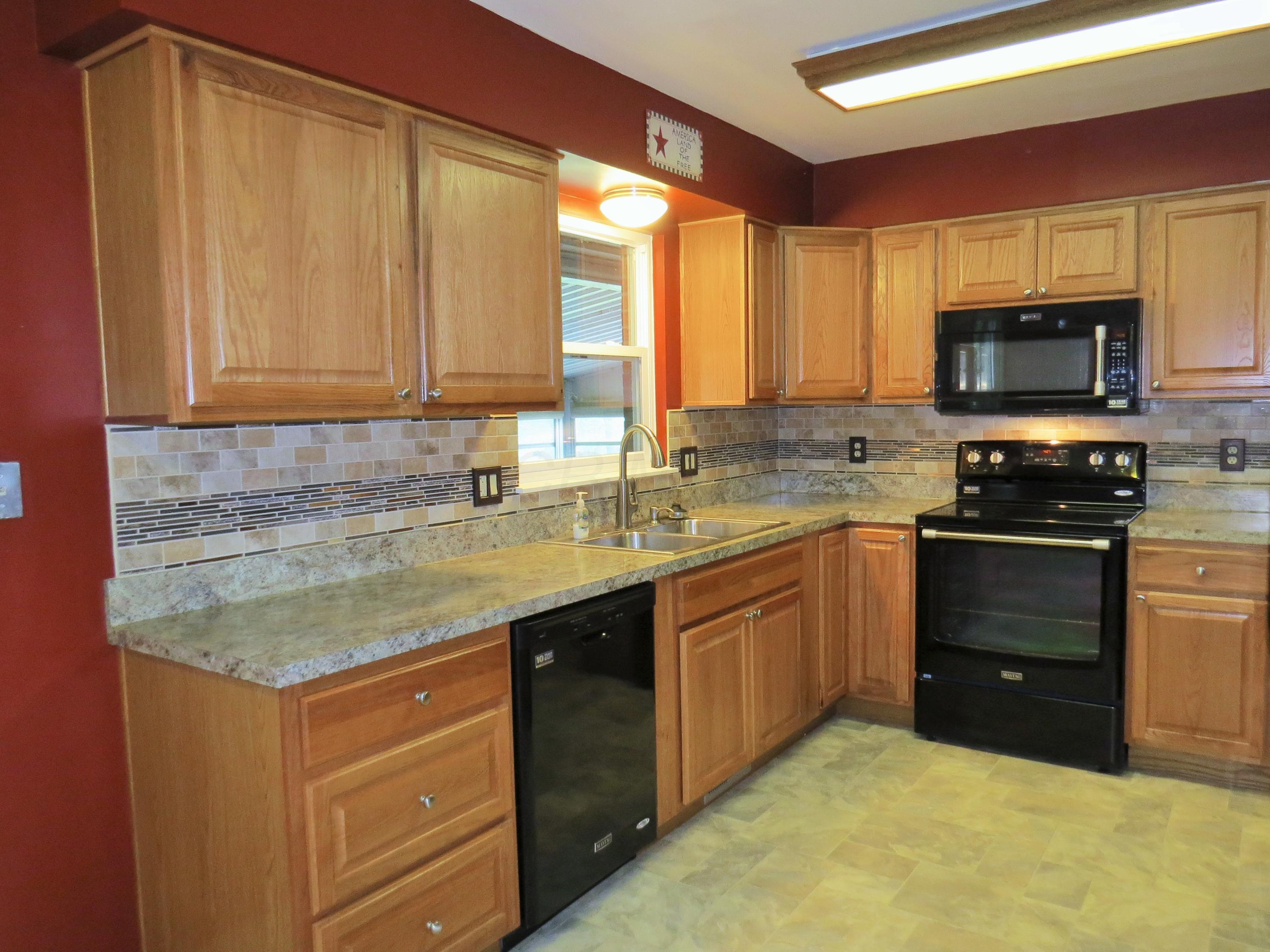 288 Hilliard Rome Road Columbus, OH 43228 - Photo 9 of 40 Gallery Image 9