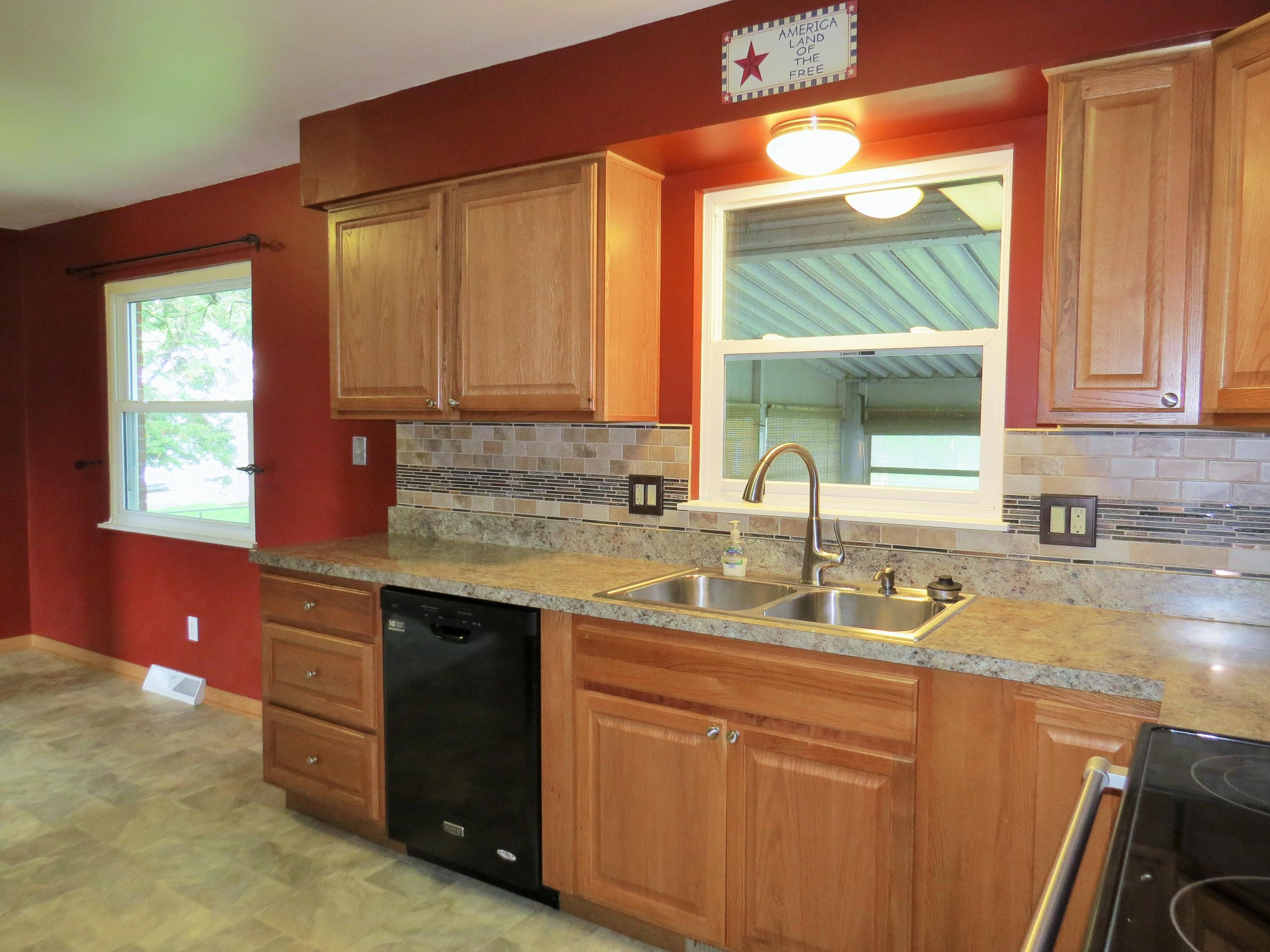 288 Hilliard Rome Road Columbus, OH 43228 - Photo 10 of 40 Gallery Image 10