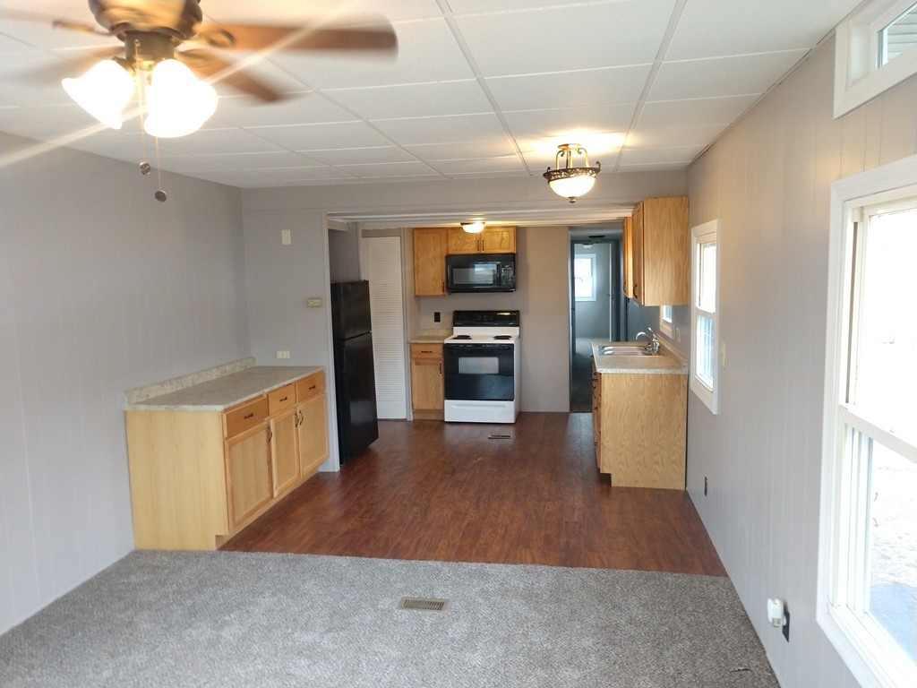 70 Shumway Street, Unit 27 Springfield, MA 01119 - Photo 3 of 21 Gallery Image 3