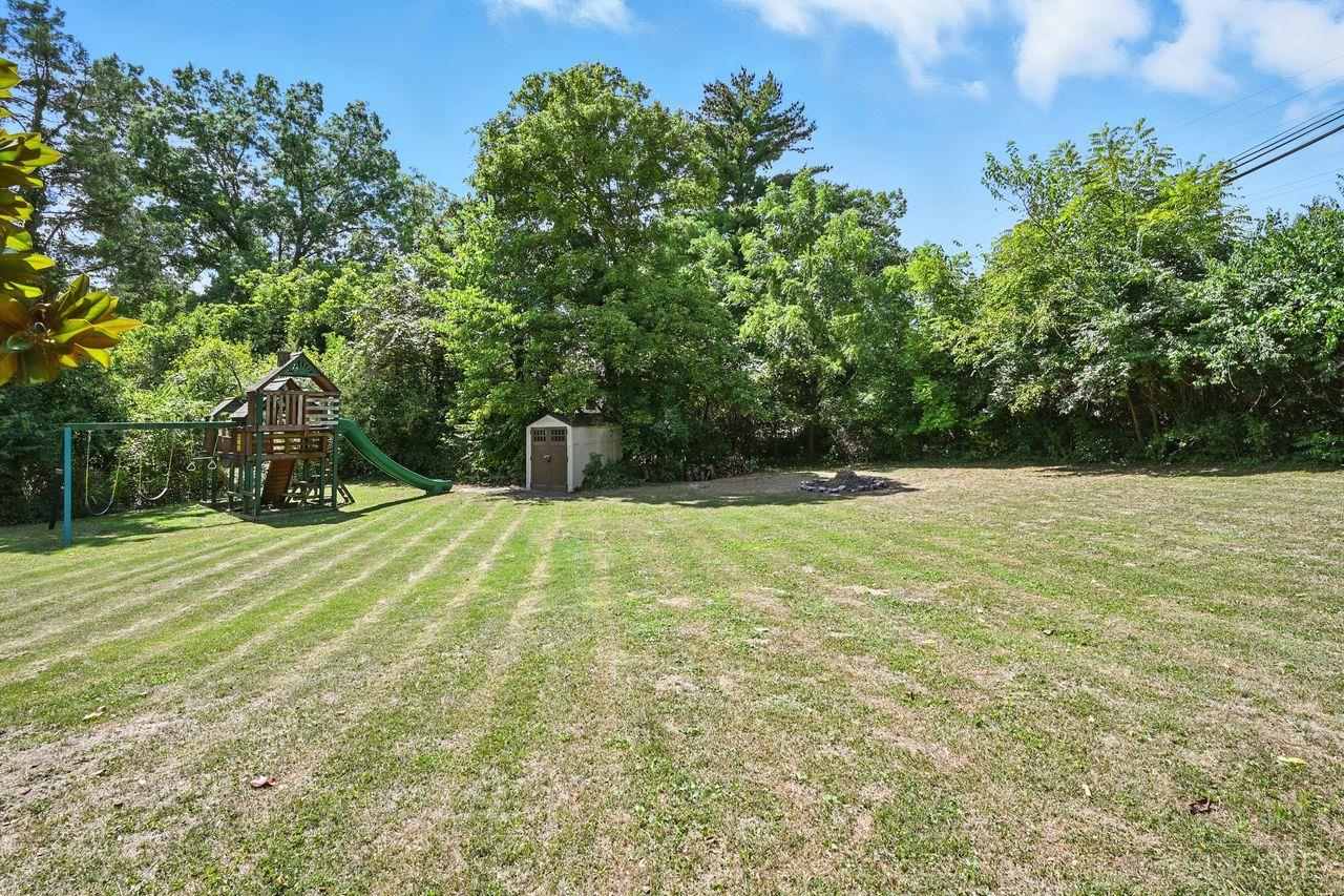 1084 Sutton Road Cincinnati, OH 45230 - Photo 31 of 33