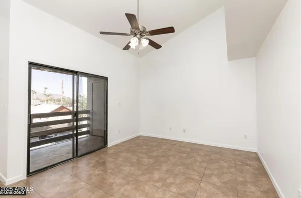 $1,195 | 1241 North 48th Street, Unit 206, Phoenix, AZ 85008