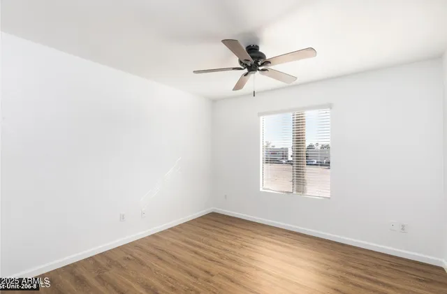 $1,295 | 1241 North 48th Street, Unit 206, Phoenix, AZ 85008