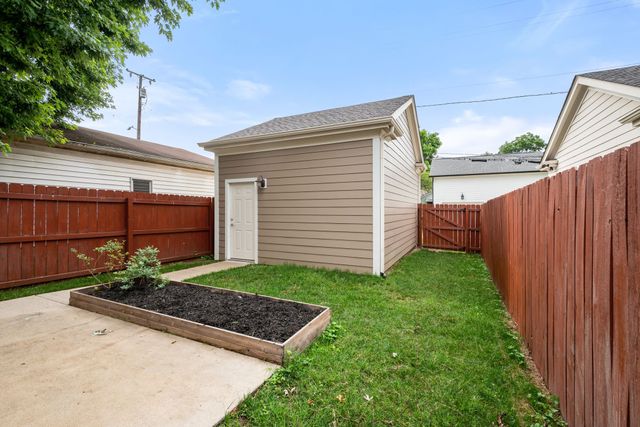 $770,000 | 4908 B Wyoming Avenue, Nashville, TN 37209