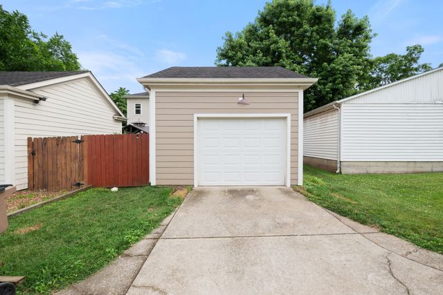 $770,000 | 4908 B Wyoming Avenue, Nashville, TN 37209