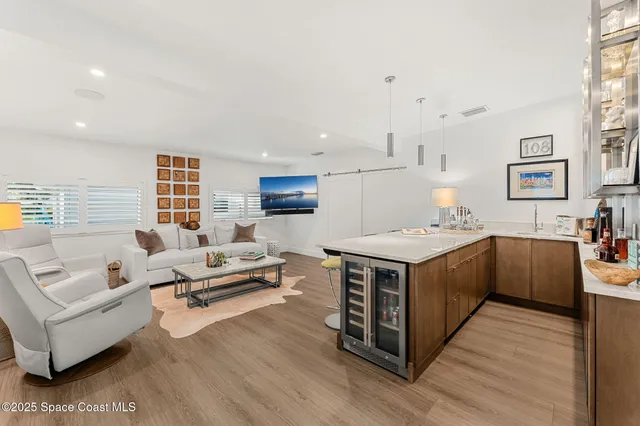 $4,895,000 | 1081 South Atlantic Avenue, Cocoa Beach, FL 32931