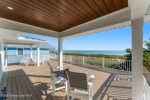 a view of a outdoor space