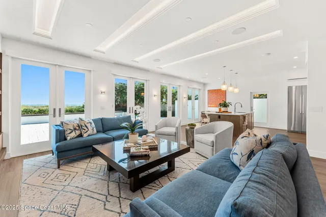 $4,895,000 | 1081 South Atlantic Avenue, Cocoa Beach, FL 32931