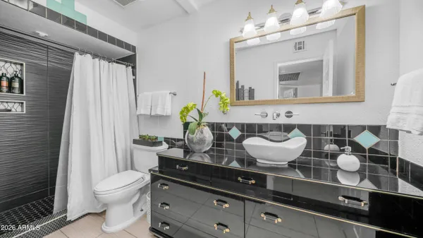 $535,000 | 408 East Meadows Lane, Gilbert, AZ 85234