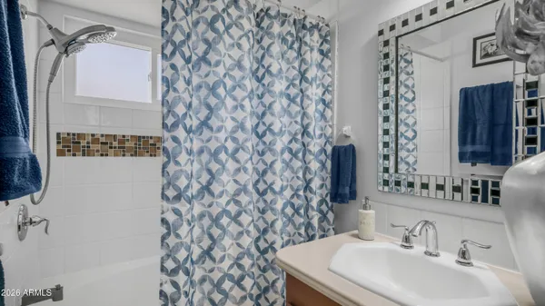 $535,000 | 408 East Meadows Lane, Gilbert, AZ 85234