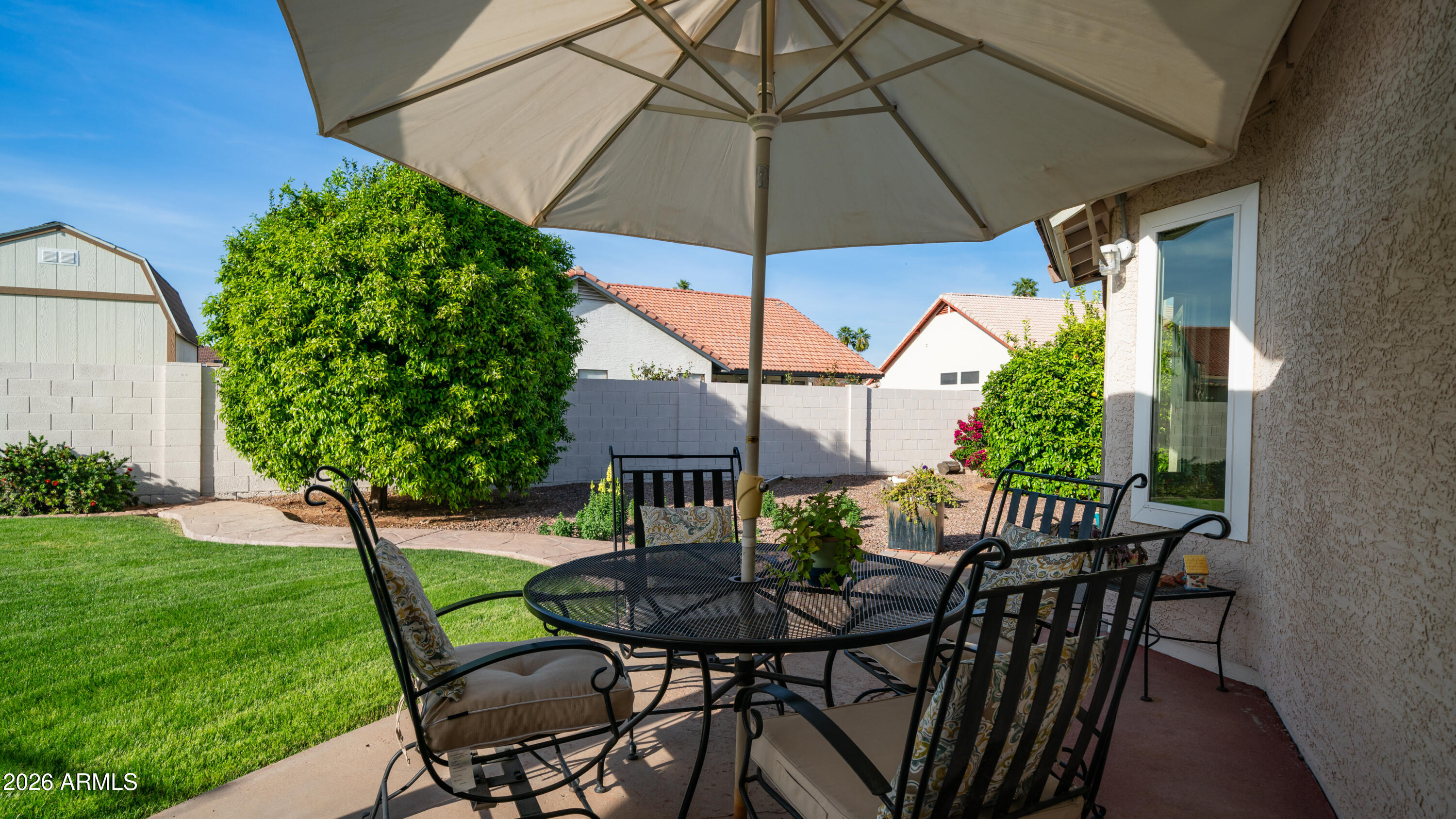 408 East Meadows Lane Gilbert, AZ 85234 - Photo 29 of 42 a view of an outdoor sitting area with furniture