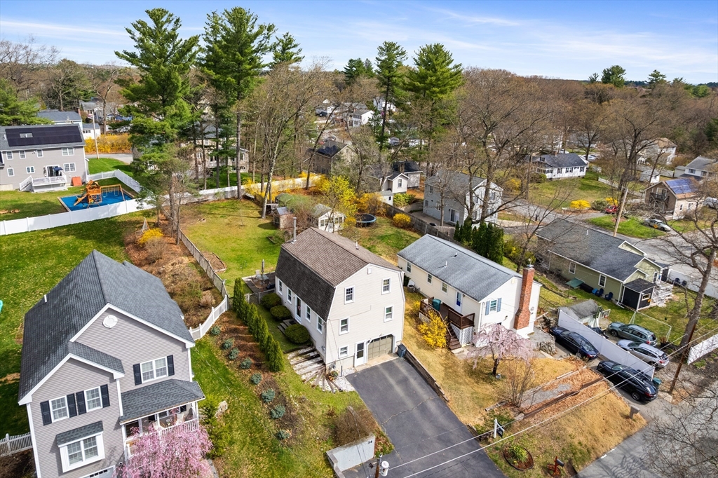 34 Maple Road Westford, MA 01886 - Photo 2 of 27