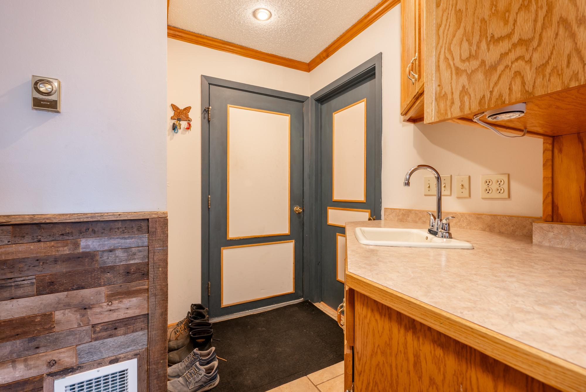 2114 Southwest 3rd Avenue Grand Rapids, MN 55744 - Photo 25 of 33