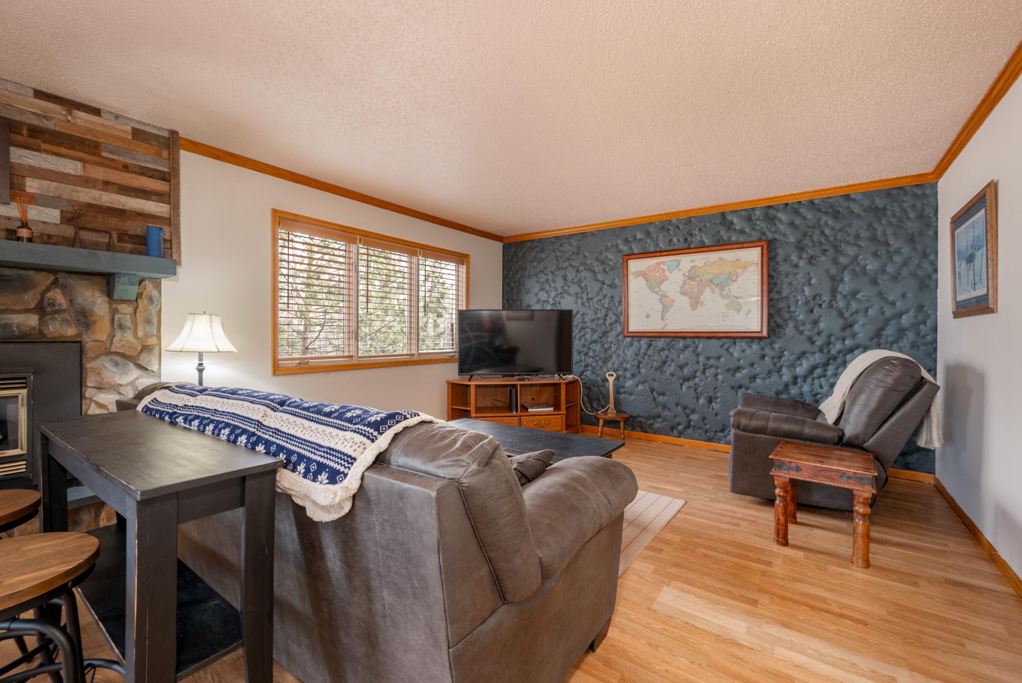 2114 Southwest 3rd Avenue Grand Rapids, MN 55744 - Photo 3 of 33