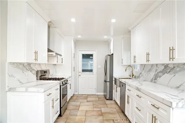 $1,195,000 | 9305 Downey Avenue, Downey, CA 90240