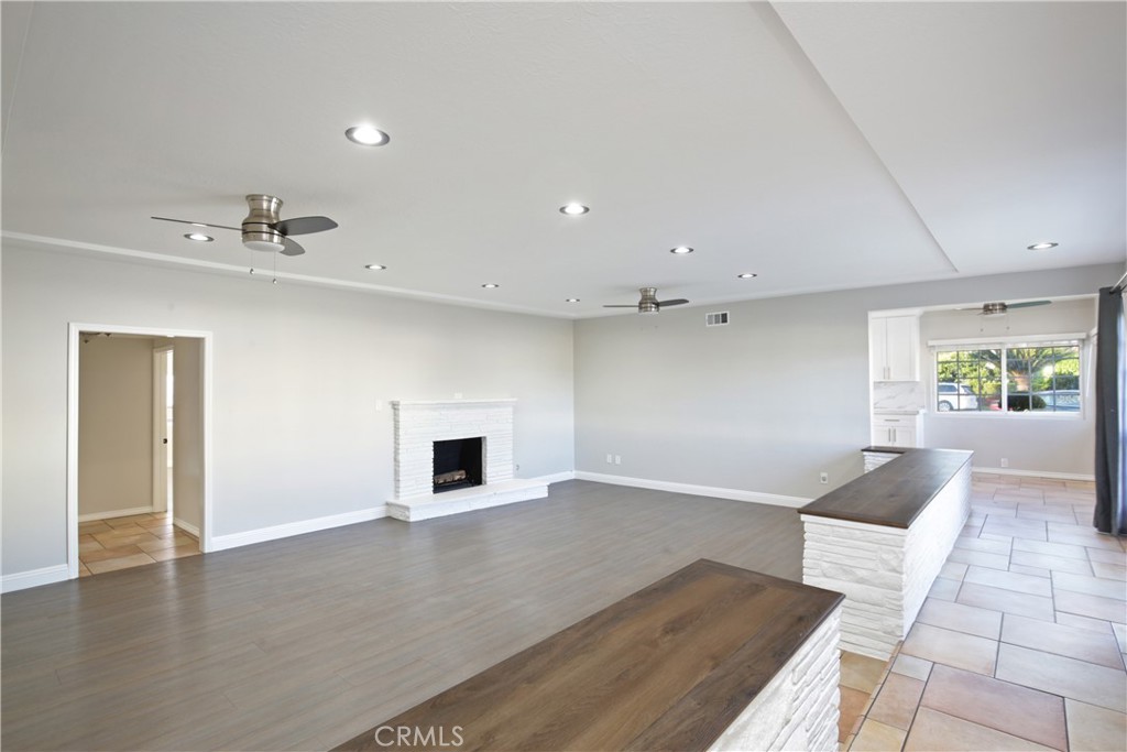 9305 Downey Avenue Downey, CA 90240 - Photo 8 of 45