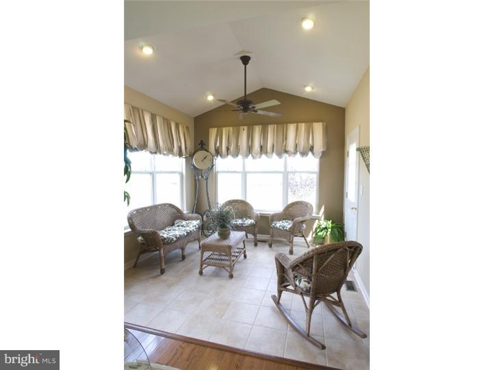 262 Clementon Road Berlin, NJ 08009 - Photo 4 of 7