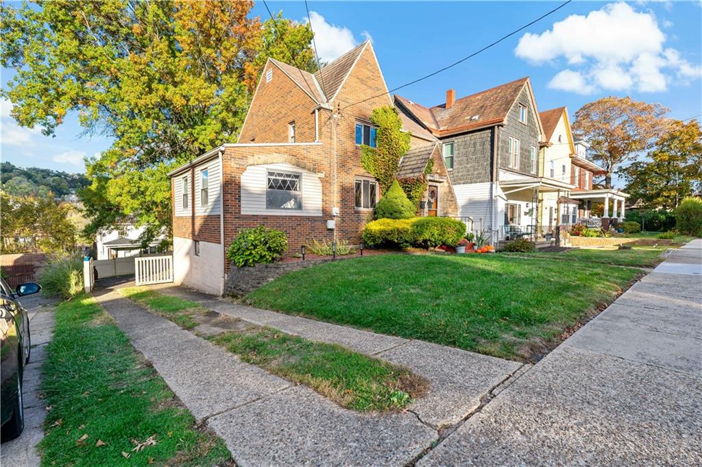 720 Clinton Place Pittsburgh, PA 15202 - Photo 3 of 43