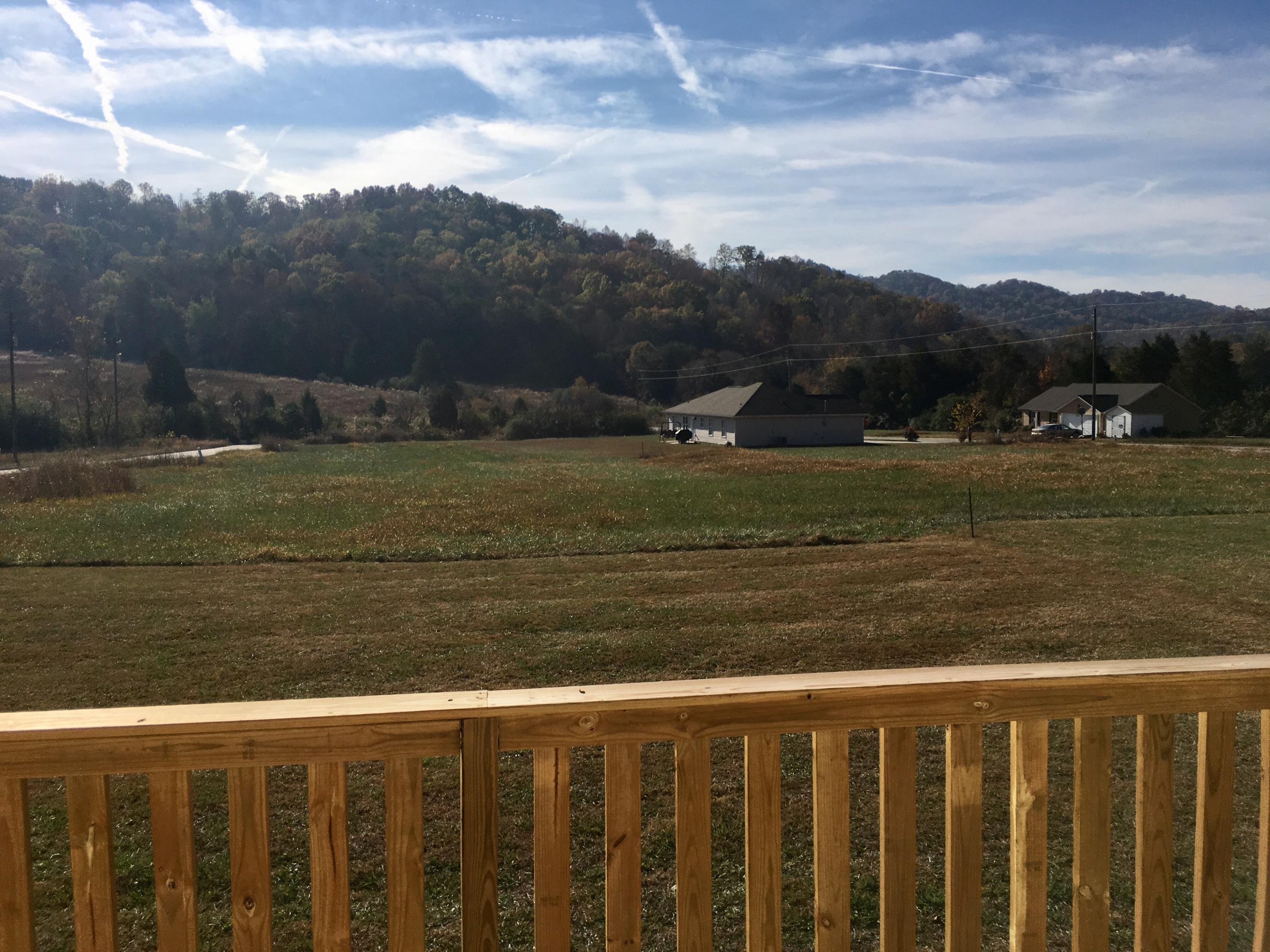 160 Walker Ford Road Maynardville, TN 37807 - Photo 6 of 19 image