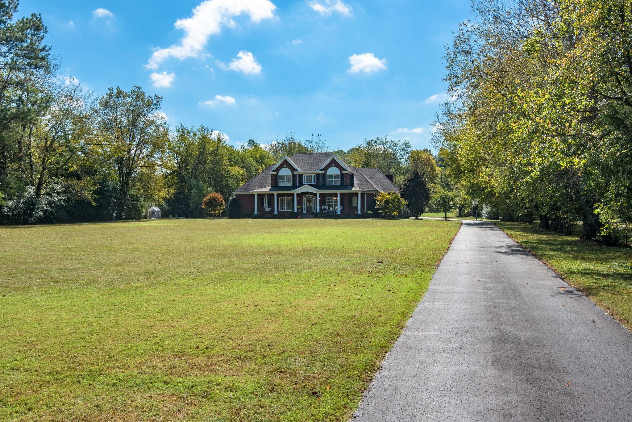 5122 Old Harding Road Franklin, TN 37064 - Photo 1 of 30