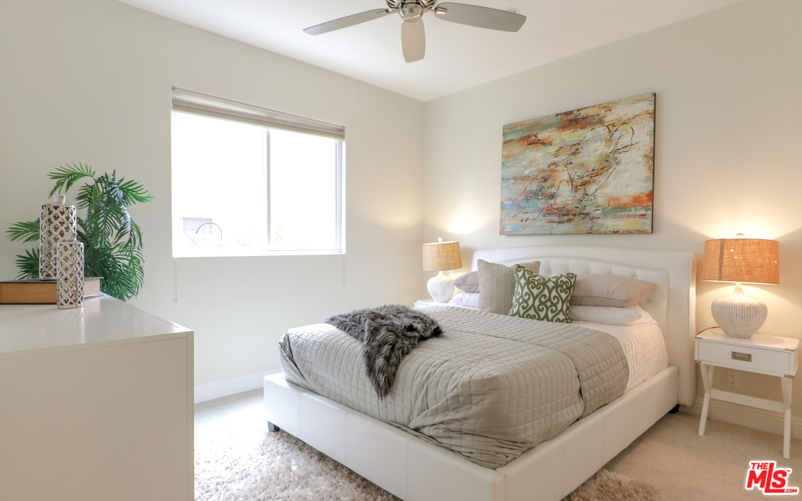7974 West 79th Street Playa del Rey, CA 90293 - Photo 13 of 35 Gallery Image 13