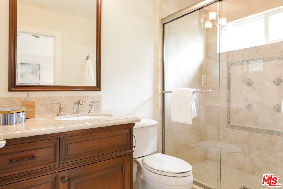 7974 West 79th Street Playa del Rey, CA 90293 - Photo 29 of 35 Gallery Image 29