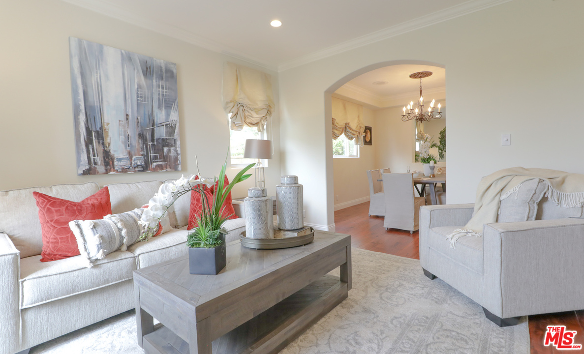 7974 West 79th Street Playa del Rey, CA 90293 - Photo 4 of 35 Gallery Image 4