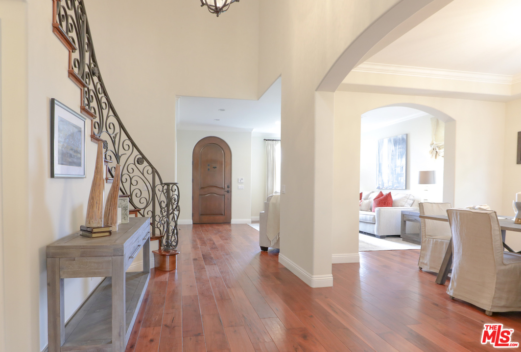 7974 West 79th Street Playa del Rey, CA 90293 - Photo 6 of 35 Gallery Image 6