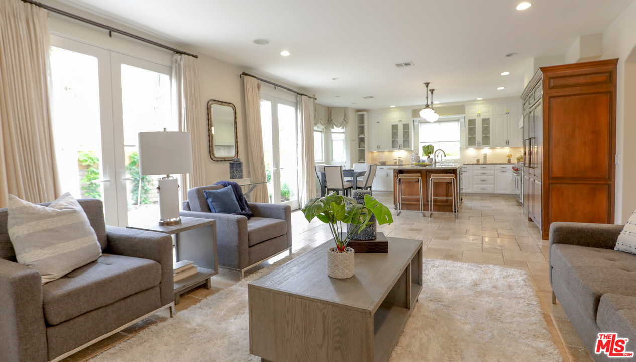 7974 West 79th Street Playa del Rey, CA 90293 - Photo 9 of 35 Gallery Image 9