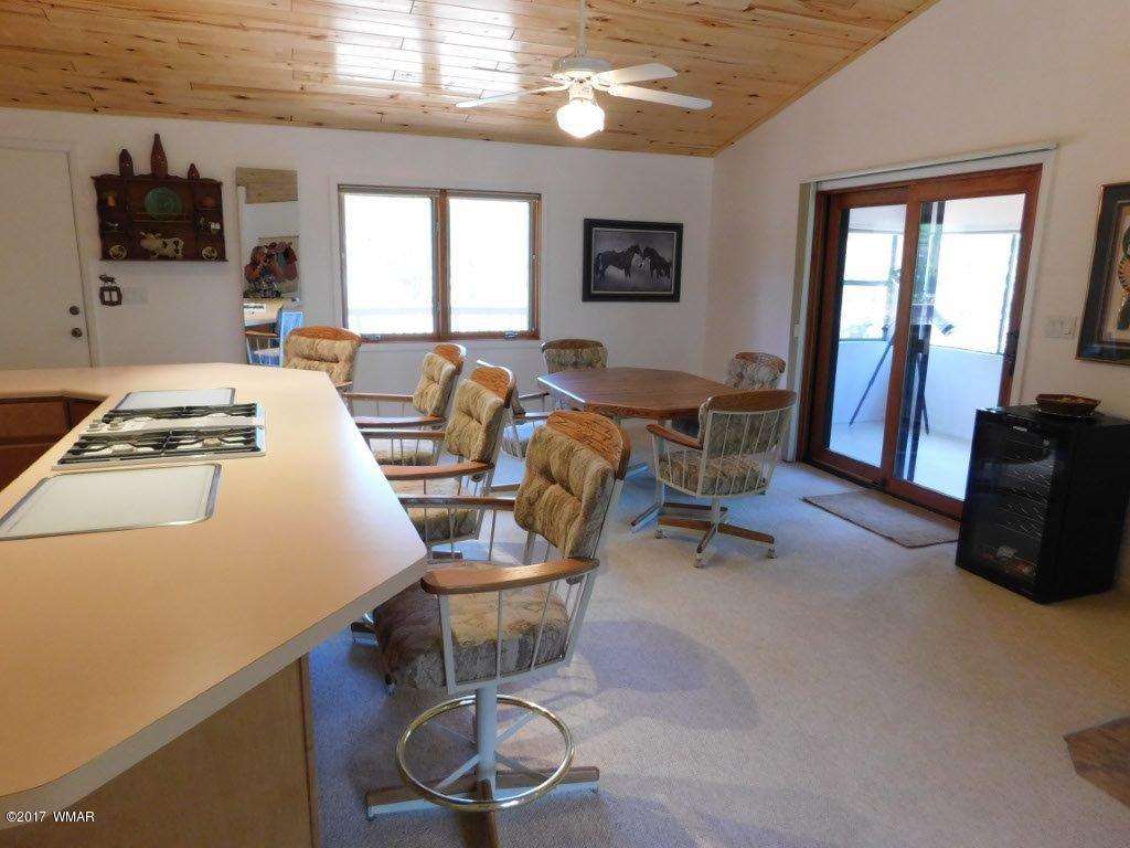 3121 Aspen Road Overgaard, AZ 85933 - Photo 23 of 42