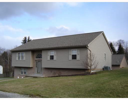5251 Turner Road Gibsonia, PA 15044 - Photo 1 of 18 Exterior Front.