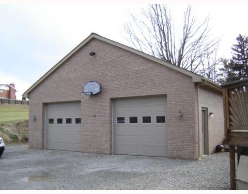 5251 Turner Road Gibsonia, PA 15044 - Photo 17 of 18 Parking Lot/Garage.