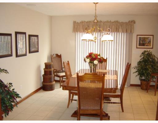 5251 Turner Road Gibsonia, PA 15044 - Photo 4 of 18 Dining Room.