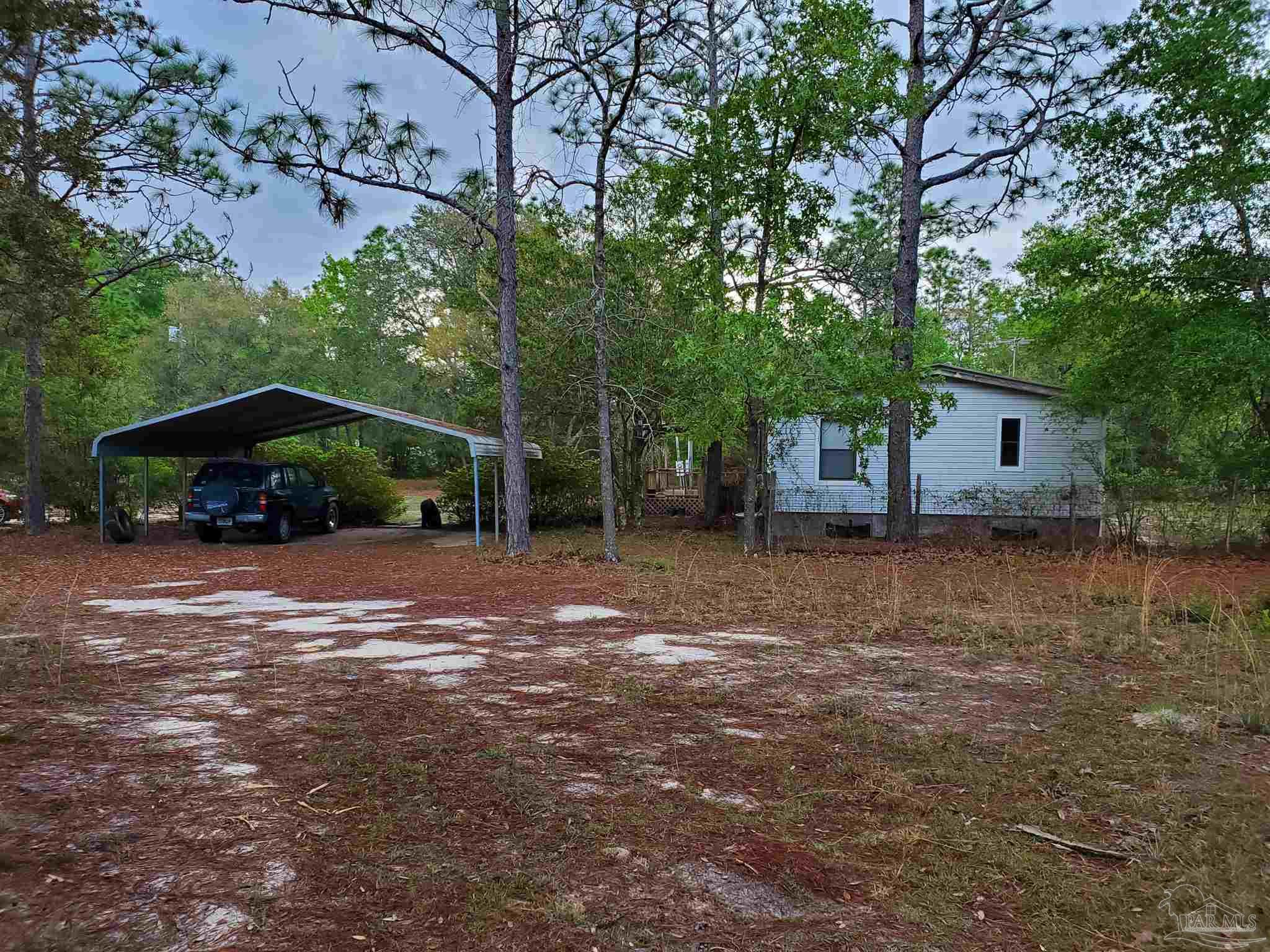 11333 6 Pack Road Milton, FL 32583 - Photo 4 of 21 Gallery Image 4