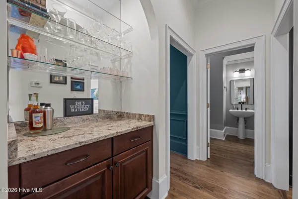 $850,000 | 301 Wexford Place, Trent Woods, NC 28562