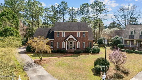 $850,000 | 301 Wexford Place, Trent Woods, NC 28562