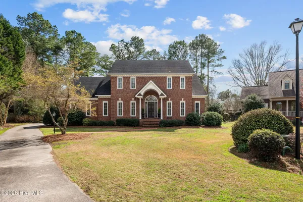 $850,000 | 301 Wexford Place, Trent Woods, NC 28562