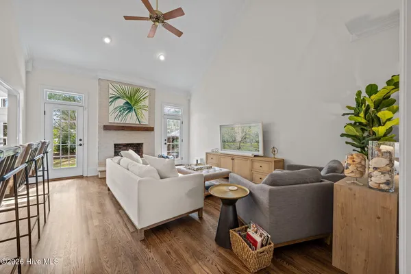 $850,000 | 301 Wexford Place, Trent Woods, NC 28562