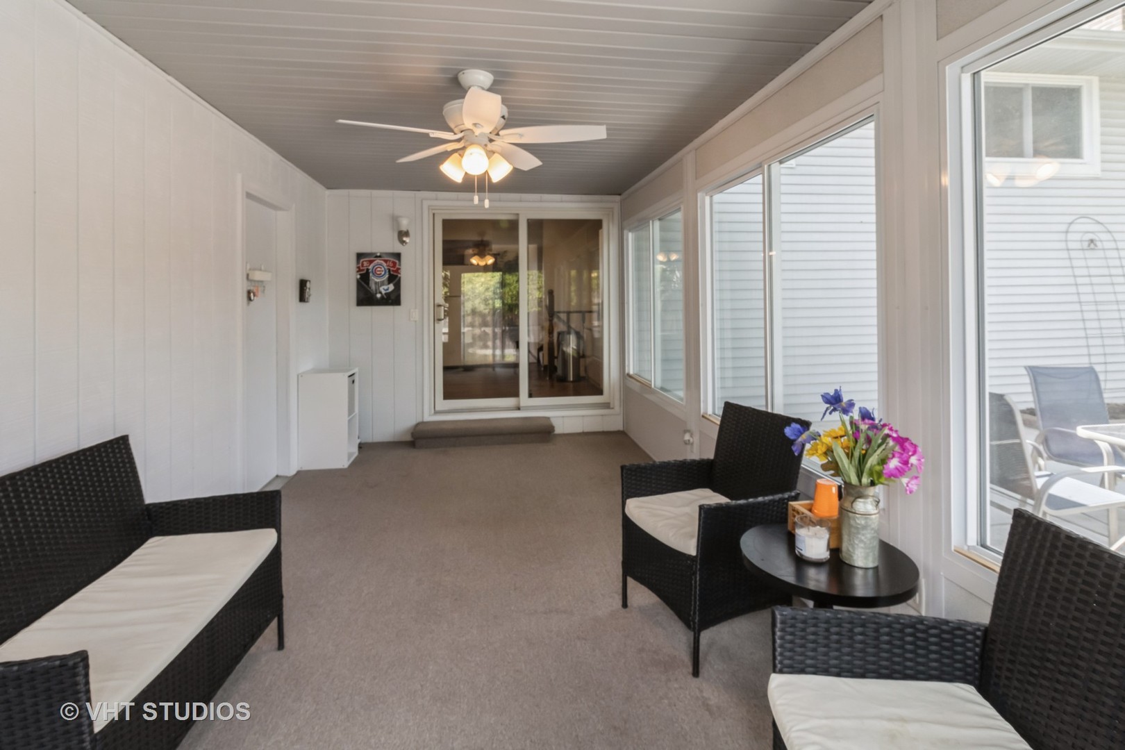 1942 Trail Ridge Street Arlington Heights, IL 60004 - Photo 10 of 29 a living room with furniture and window