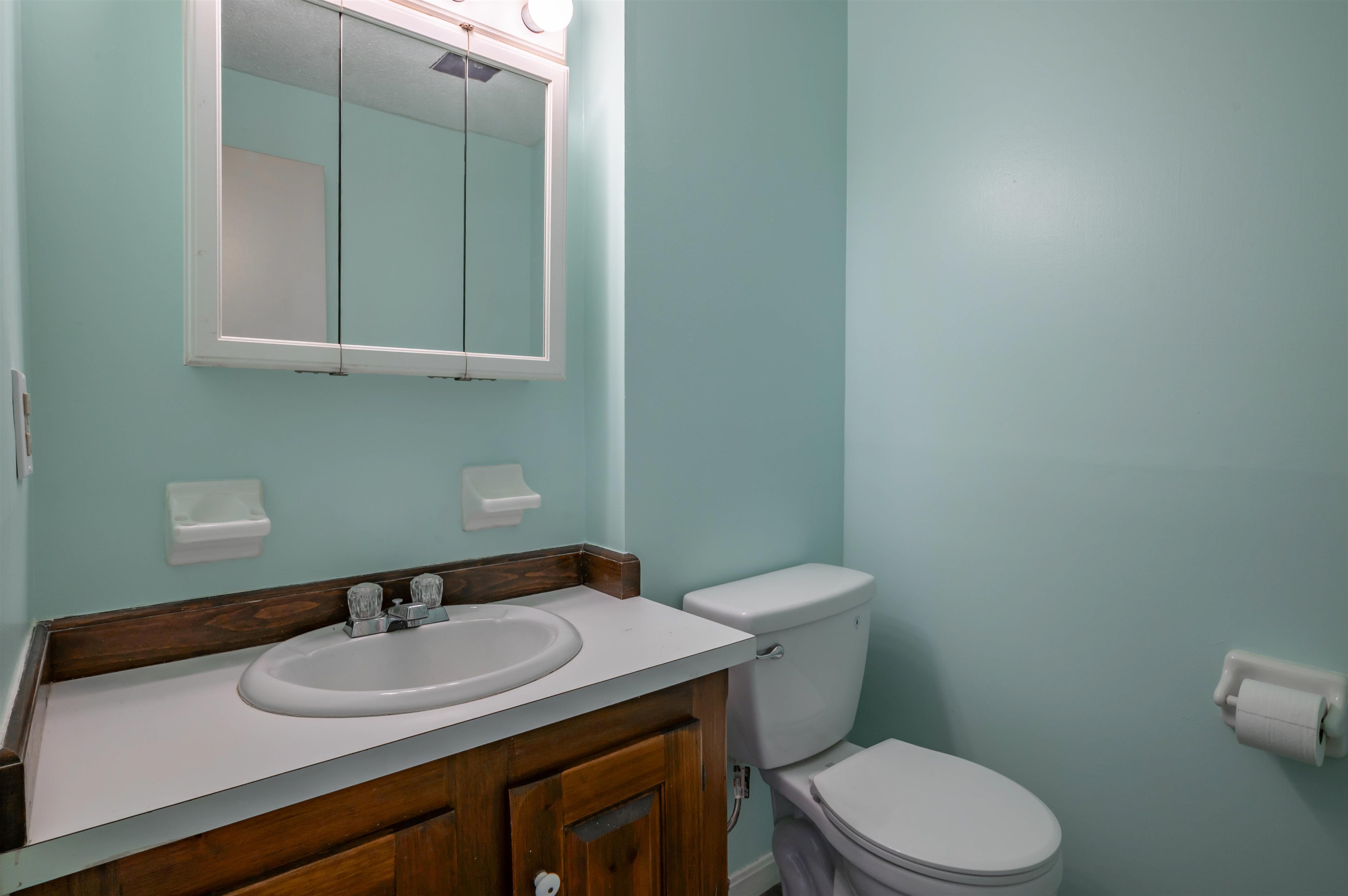 181 Cannongate III Road Nashua, NH 03063 - Photo 11 of 28