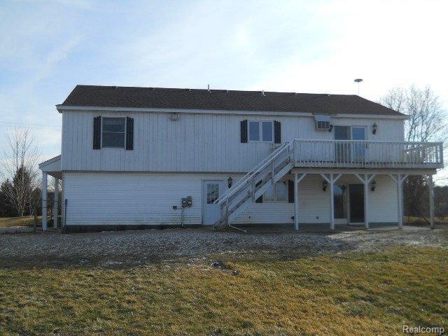 10050 Yale Road Avoca, MI 48006 - Photo 3 of 10 2-8 146.jpg