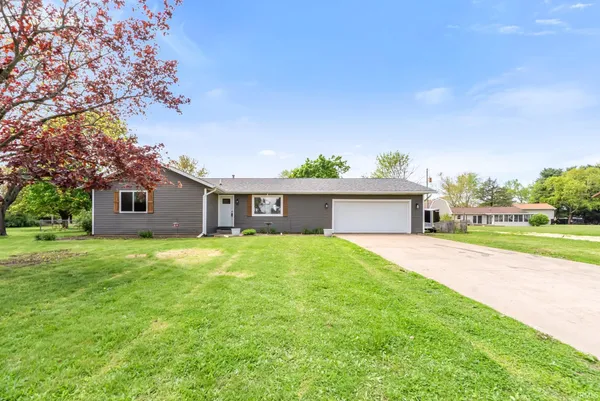 $289,900 | 18098 Sunny Lane, Goshen, IN 46526